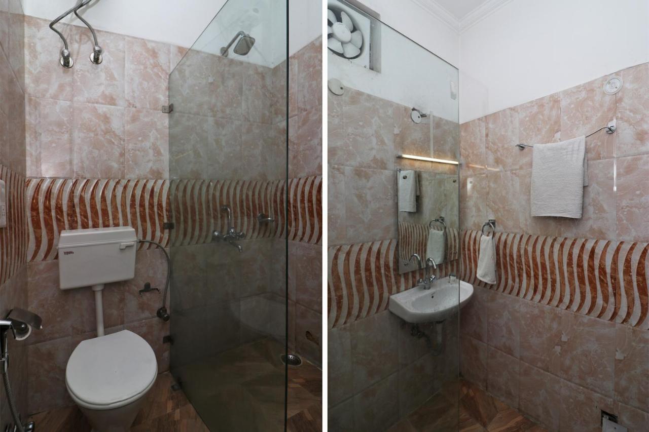 Collection O 62867 Hotel Rest Kasandra Екстер'єр фото